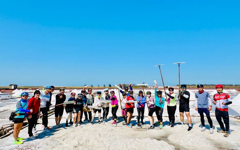 運動與健康,單車騎行,單車旅行,新加坡車友,專案訂製行程,海外車友騎台灣,花東山海大地藝術踩風,嘉南山海美景美食,山海戀單車,單車看見台灣,山海戀車友故事